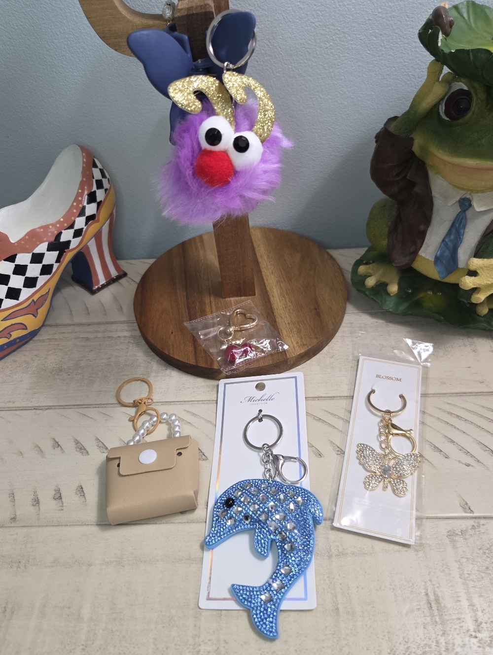 (BUY NOW)Assorted Keychain Lot, NEW